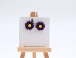 Load image into Gallery viewer, Purple Daisy Stud Earrings – Cute Floral Design