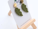 Load image into Gallery viewer, Leaf-Shaped Dangle Earrings – Elegant Nature-Inspired Design
