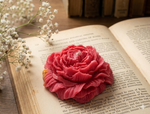 Load image into Gallery viewer, Lavender Vanilla Peony Candle – Floral Sculpt Aromatherapy Candle
